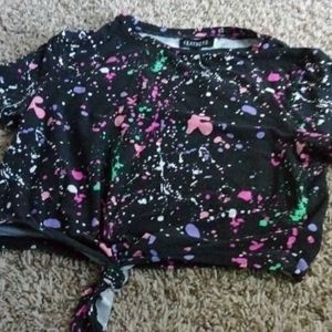 Pain splatted crop top